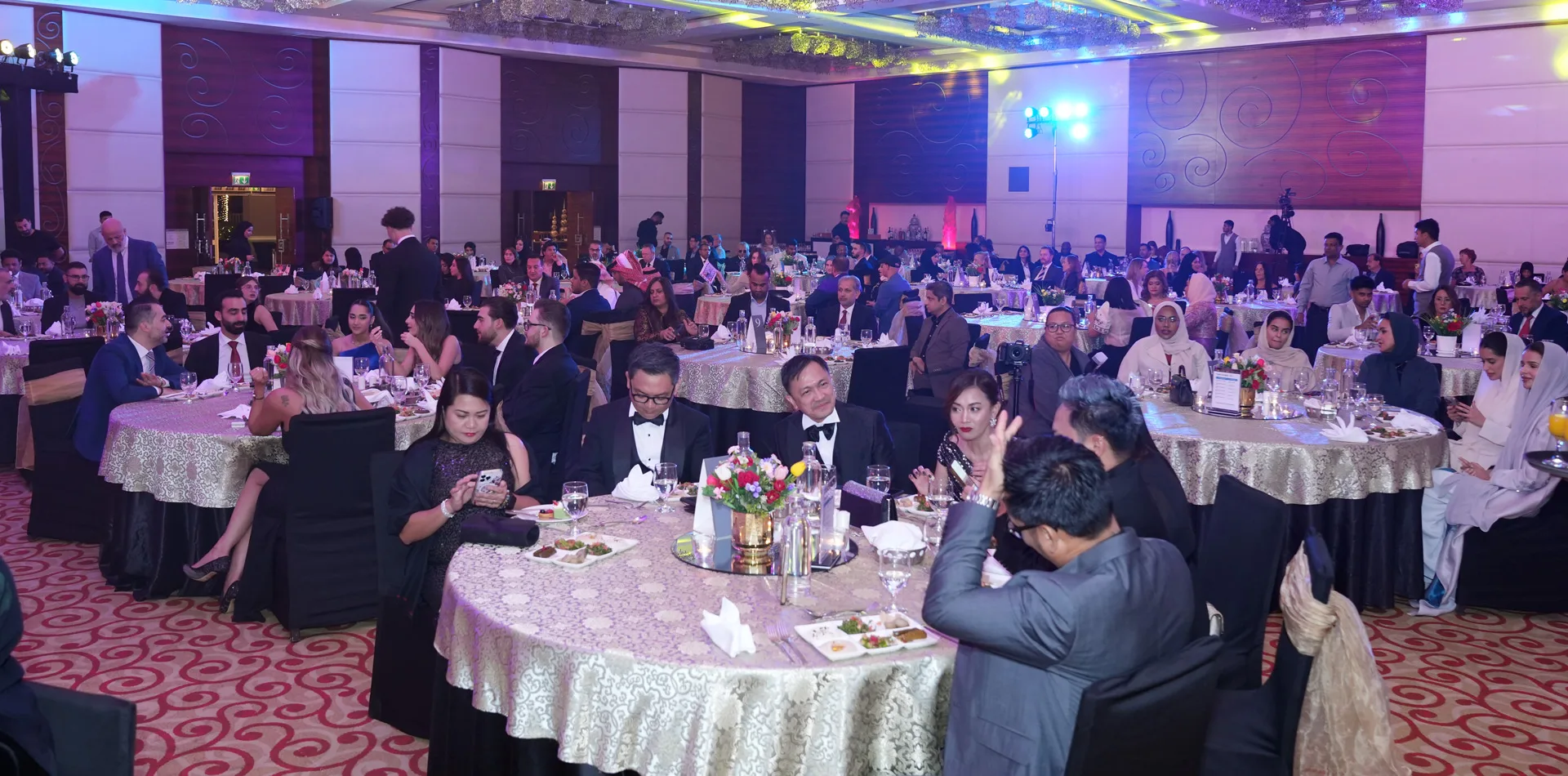 Honored CEOs and corporate leaders gathered at the World CEO Awards recognition ceremony